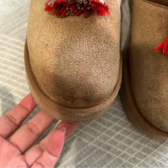 UGG Kids Tazzle Suede Slippers big kid sz 4 - Picture 4 of 16